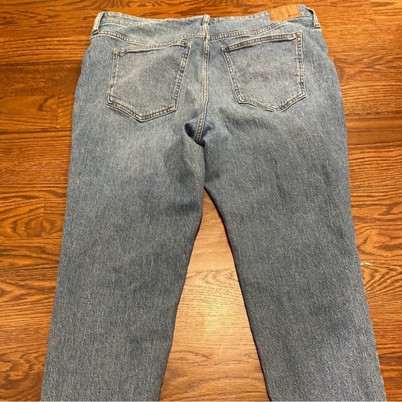 Madewell MidRise Jeans distressed size 18 - Picture 5 of 6
